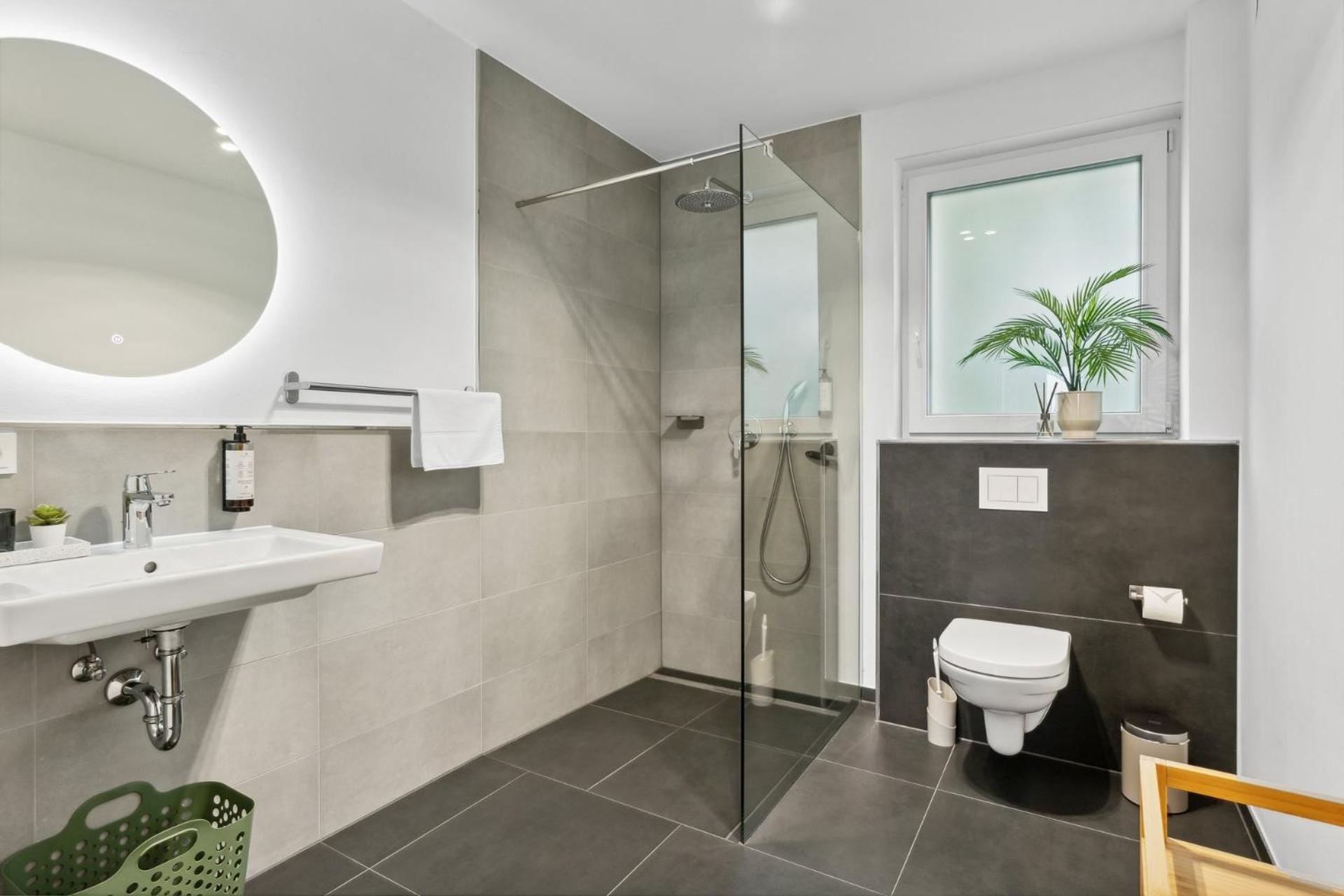 Deluxe Apartment In Bielefeld City Mit Parkplatz Und Balkon Экстерьер фото